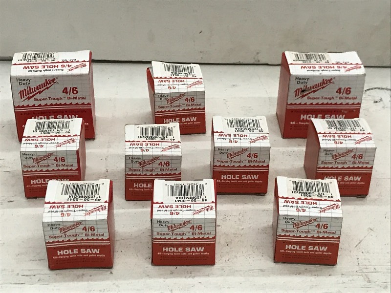lot 23 image: (10) Milwaukee Hole-Saw Bits