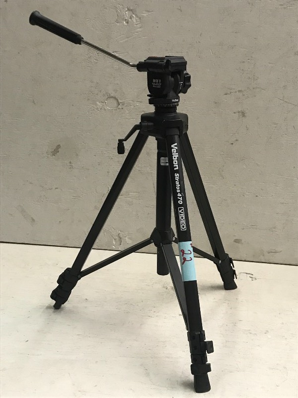 lot 22 image: Velbon Stratos 470 Tripod Camera St...