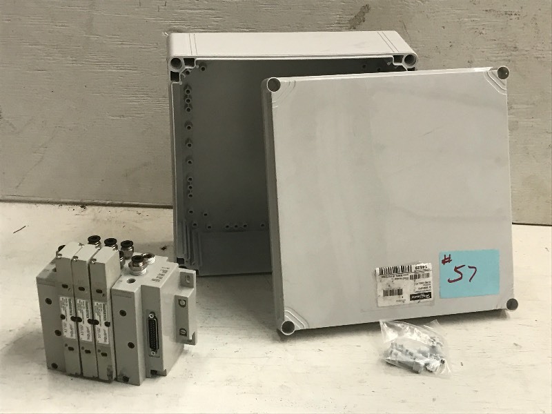 lot 57 image: Lot Of (1) Hoffman Q303013PCI QL...