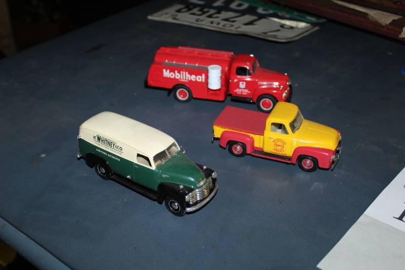 lot 169 image: Toy Cars