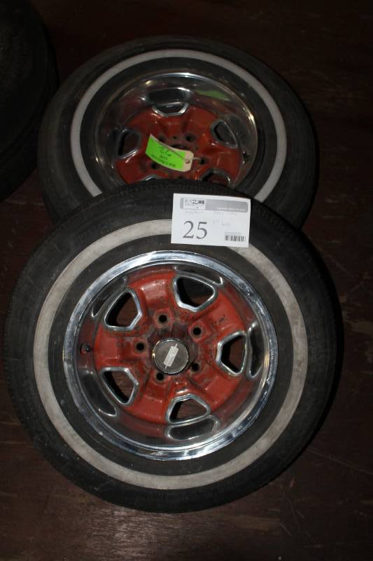 lot 25 image: P20575R14 Whitewall Tires with 5in. 5-Lug 14in. Oldsmobile Wheels