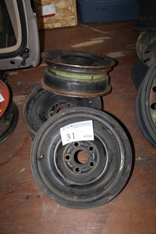lot 31 image: 14x5 inch 4.75in. Bolt 5-Lug 14in. Steel Wheels