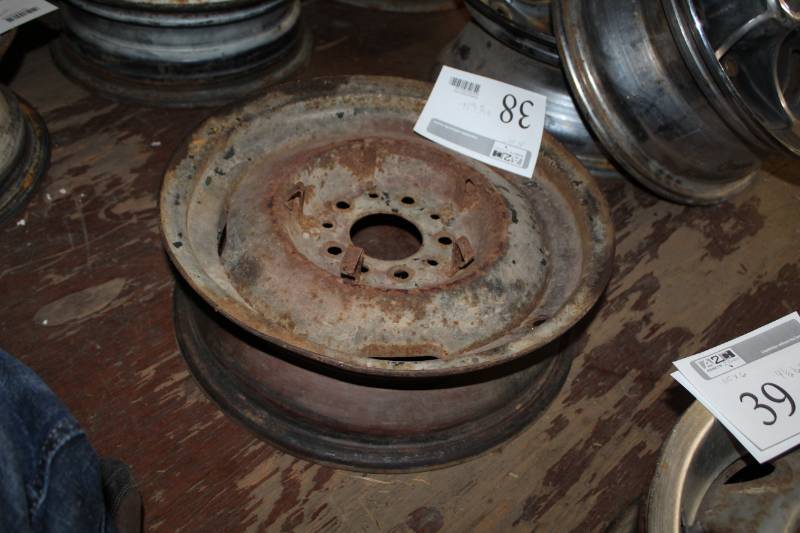lot 38 image: 15x6 inch 4.5in. Bolt 5-Lug 15in. Steel Wheel