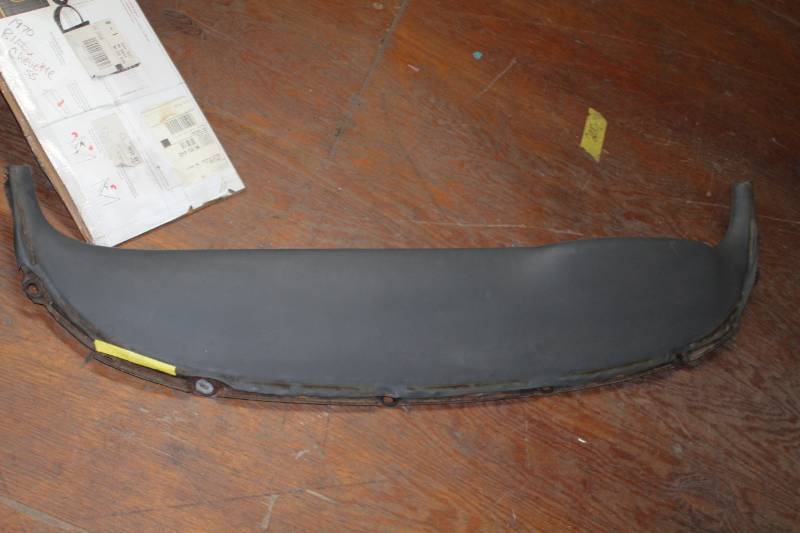 lot 107 image: Crookston Dash Pad