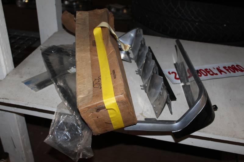 lot 186 image: Chrome Trim, Vent Gaskets, Radiator Hose