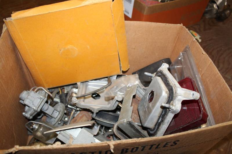 lot 111 image: 1925-1932 Chevrolet Rigid Clutch Plate, Fuel Pump, Taillights, Ash Trays