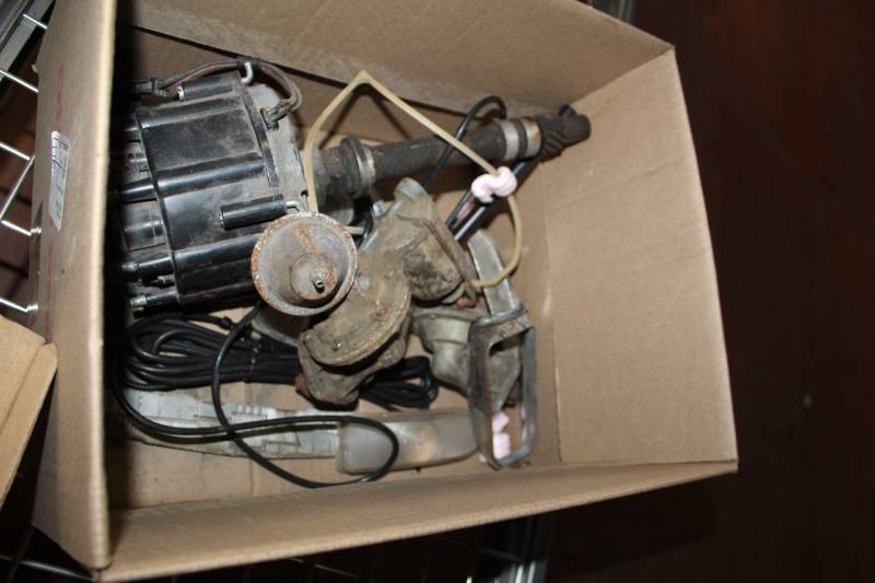 lot 143 image: HEI Distributor, Fuel Pumps