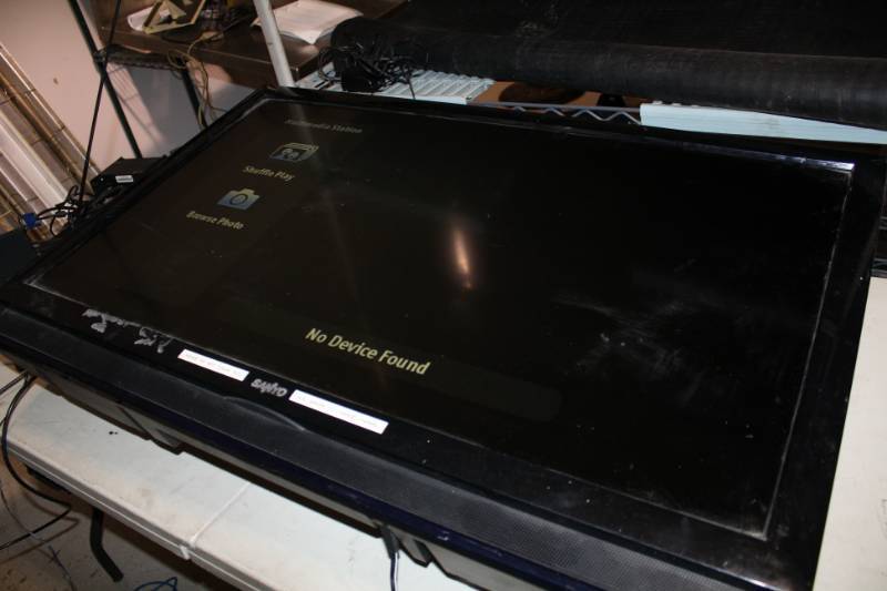 lot 41 image: Sanyo TV