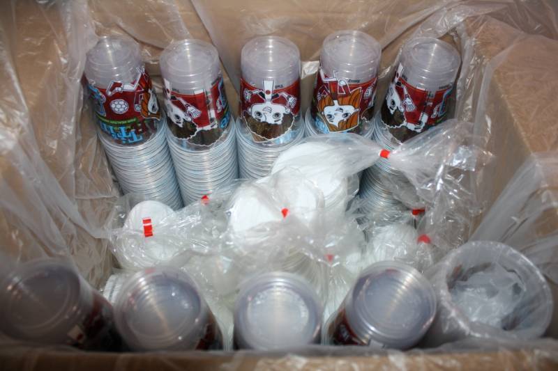 lot 166 image: Kid Cups and Lids