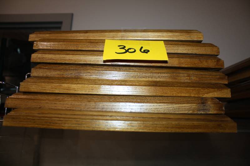 lot 306 image: Picture Frames