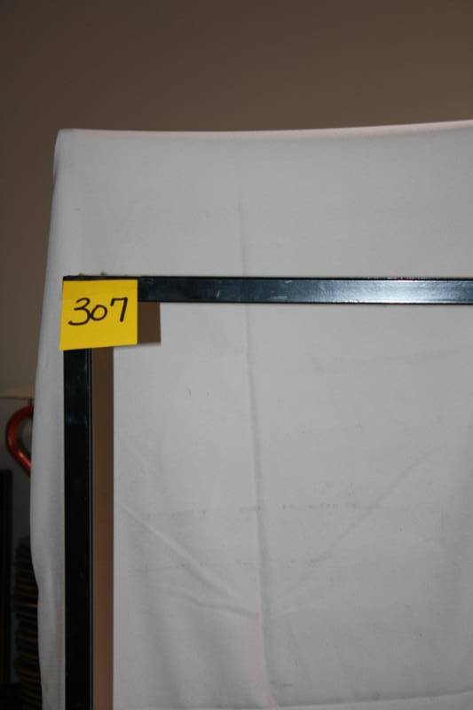 lot 307 image: Sign Stand