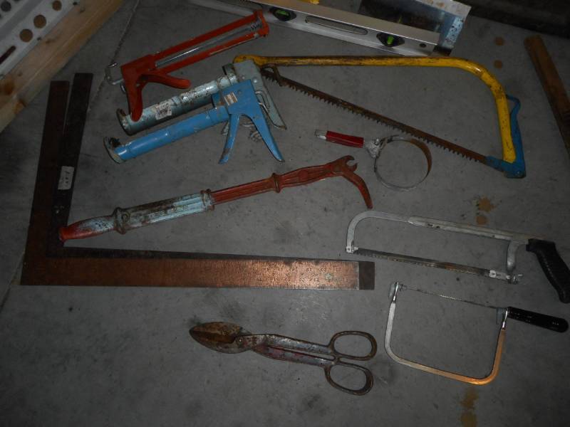 lot 27 image: Hand Tools