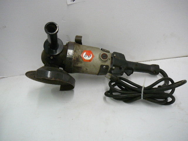 lot 6 image: 79 Black & Decker Heavy Duty Angle Sander