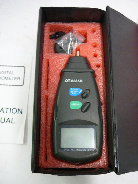 lot 17 image: Digital Tachometer