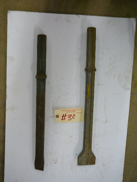 lot 32 image: Jack Hammer Bits