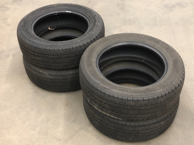 lot 67 image: (4) Firestone Tires