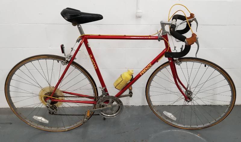lot 25 image: Vintage 1980s Firenze&nbspScarlet&nbspGL5000 Bicycle 