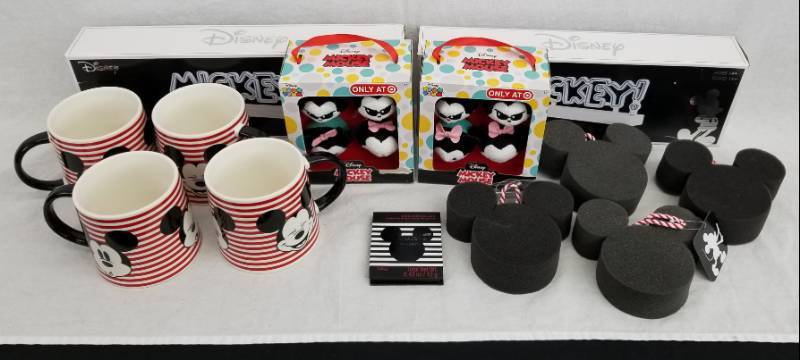 lot 113 image: Lot of NIB Mickey Mouse Memorabilia