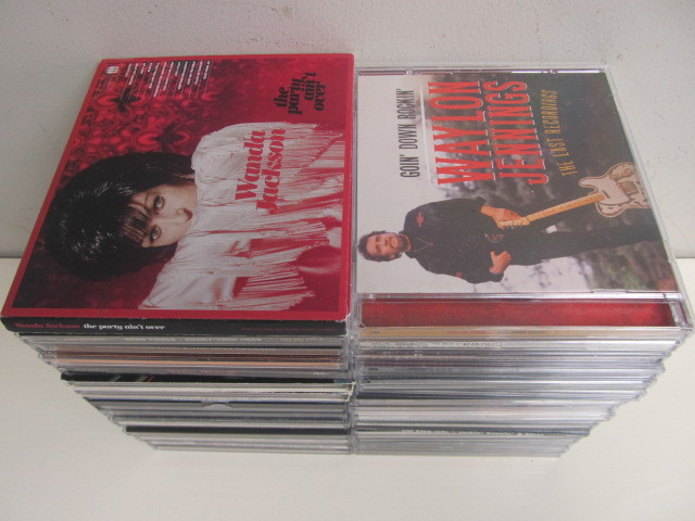 lot 184 image: Lot of 30 CDS