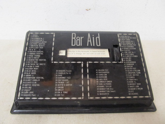 lot 19 image: Cool Vintage Mid Century Metal BAR AID Cocktail Recipe Guide
