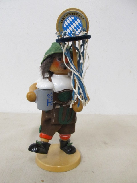 lot 26 image: Handcrafted Oktoberfest Bavarian Man Incense Smoker