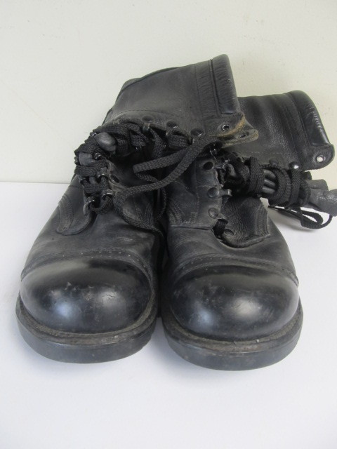 lot 147 image: Vintage CORCORAN Military Jump Boots