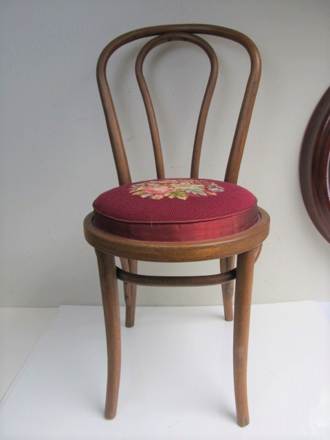 lot 161 image: Antique Upholstered Bentwood Side Chair