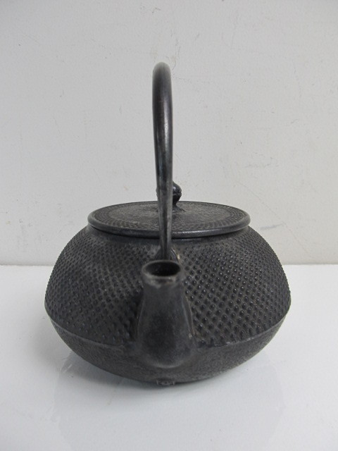 lot 165 image: Small Vintage Cast Iron Japanese Teapot