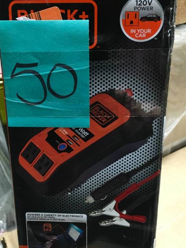 lot 50 image: BLACKDECKER 500-Watt Power Inverter not used