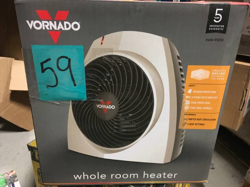 lot 59 image: Vornado VH2 1500-Watt Whole Room Portable Vortex Heater not used