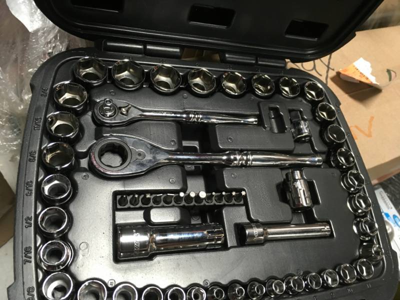lot 62 image: Husky 14 in. and 38 in. Drive SAE and Metric Pass-Thru Mechanics Tool Set (55-Piece) 1 pc is broken the rest  in very  good condition