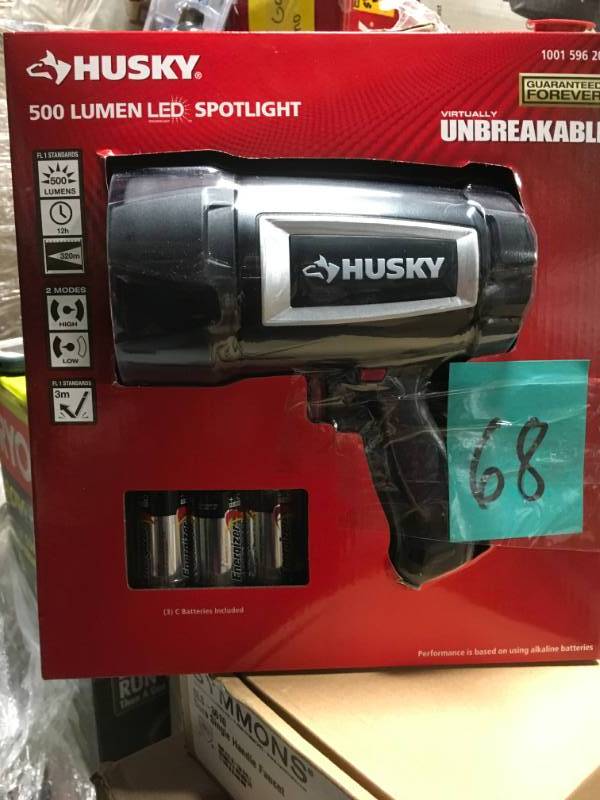 lot 68 image: HUSKY Husky 500lumen Unbreakable Spotlight not used