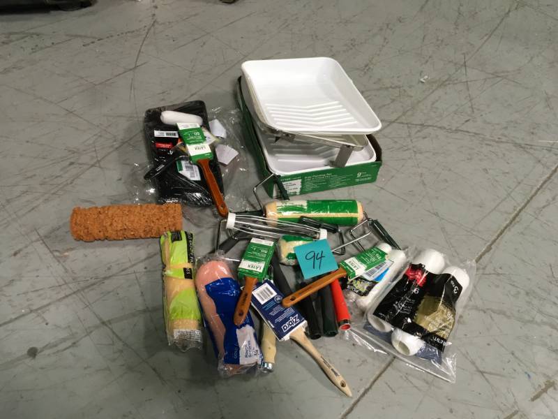 lot 94 image: Assorted lot of Painting Tools not used