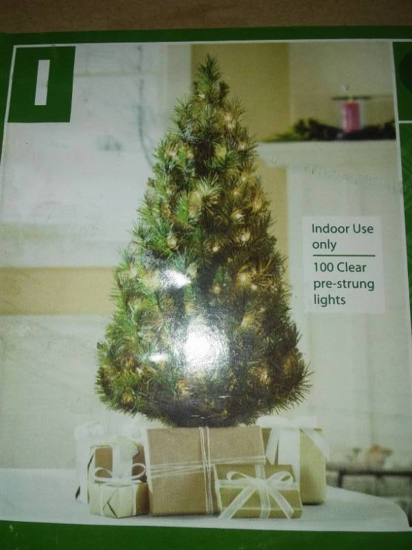 lot 111 image: 3 foot Christmas tree.