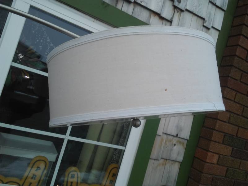 lot 189 image: Brushed nickel floor lamp