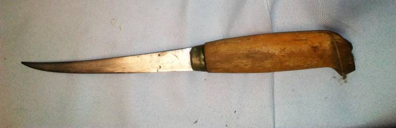 lot 191 image: Man stuff again - fillet knife, Bits & More.