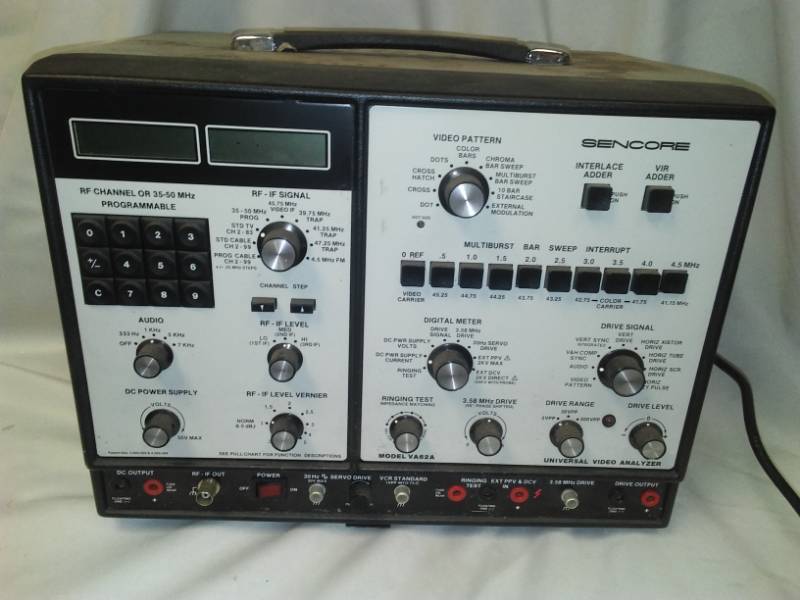 lot 214 image: Sencore VA62A universal video analyzer - Powers up.