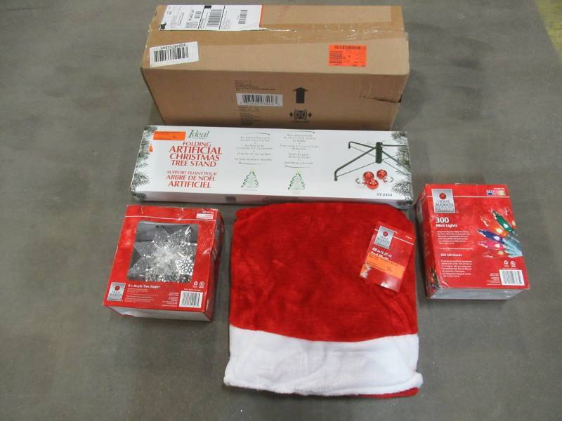 lot 30 image: Christmas Starter Kit