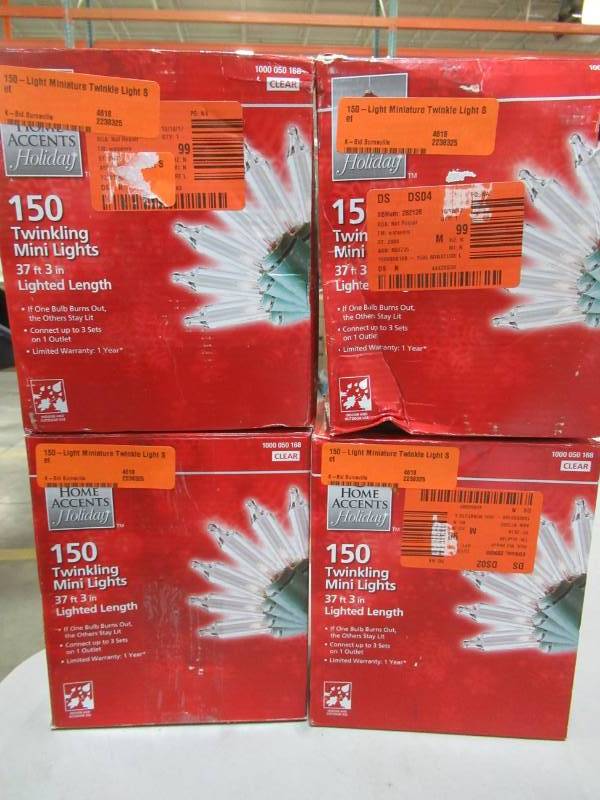 lot 195 image: 4 Boxes of Home Accents Holiday 150-Light Miniature Twinkle Light Set, TY150-TWC