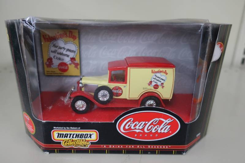 lot 305 image: Matchbox Coca-Cola 1930 Ford Model A Valentines Day Truck