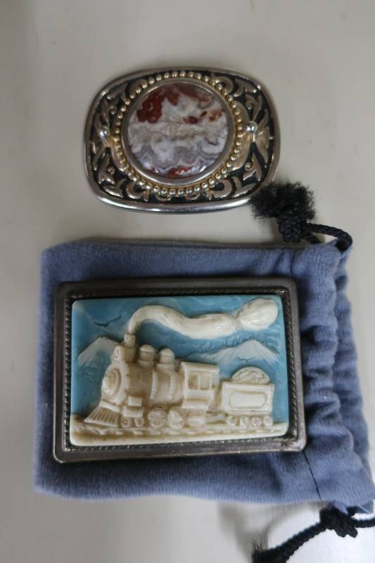 lot 385 image: Two Beautiful Decorative Belt Buckles