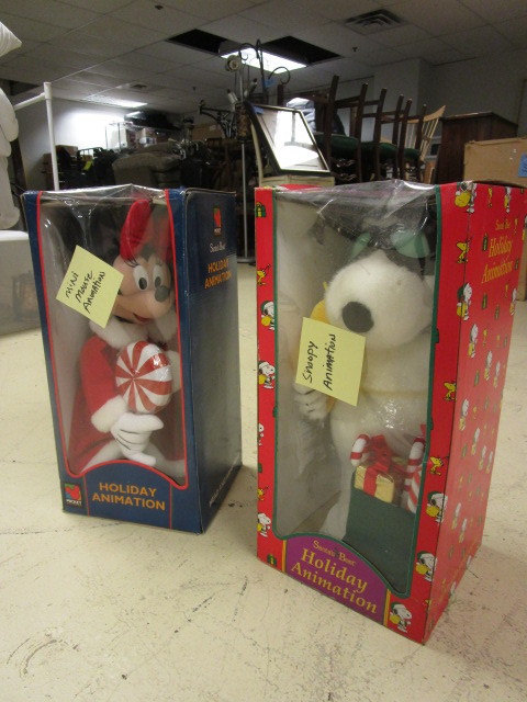 lot 401 image: SNOOPY & MINI MOUSE ANIMATION