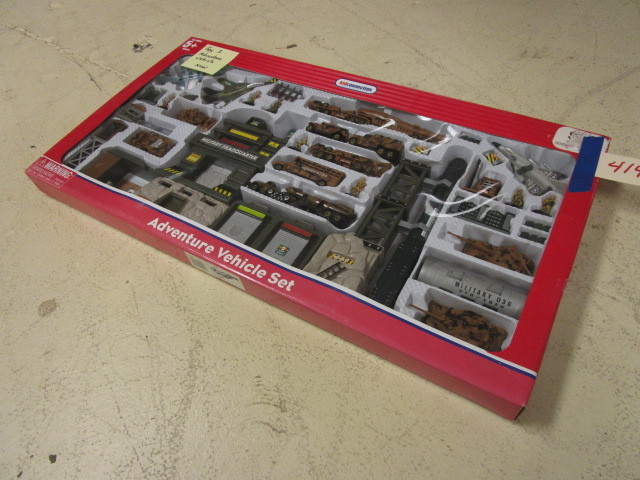 lot 414 image: ADVENTURE VEHICLE SET