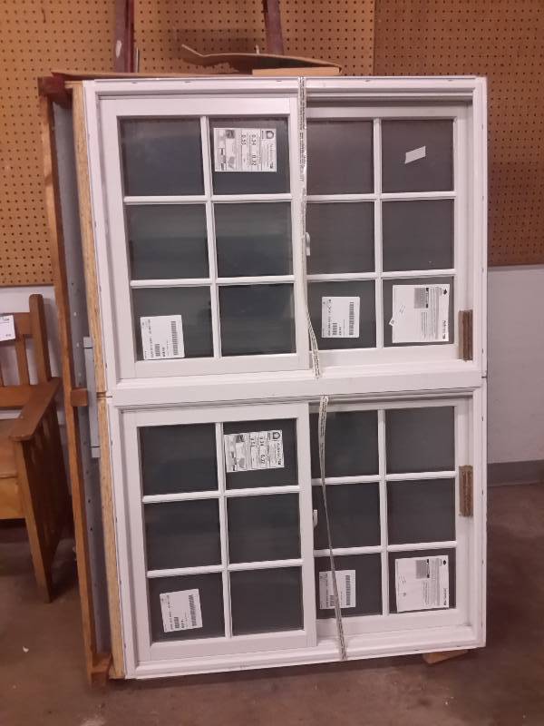 lot 612 image: 2 Anderson Window Units with Framing and Screen