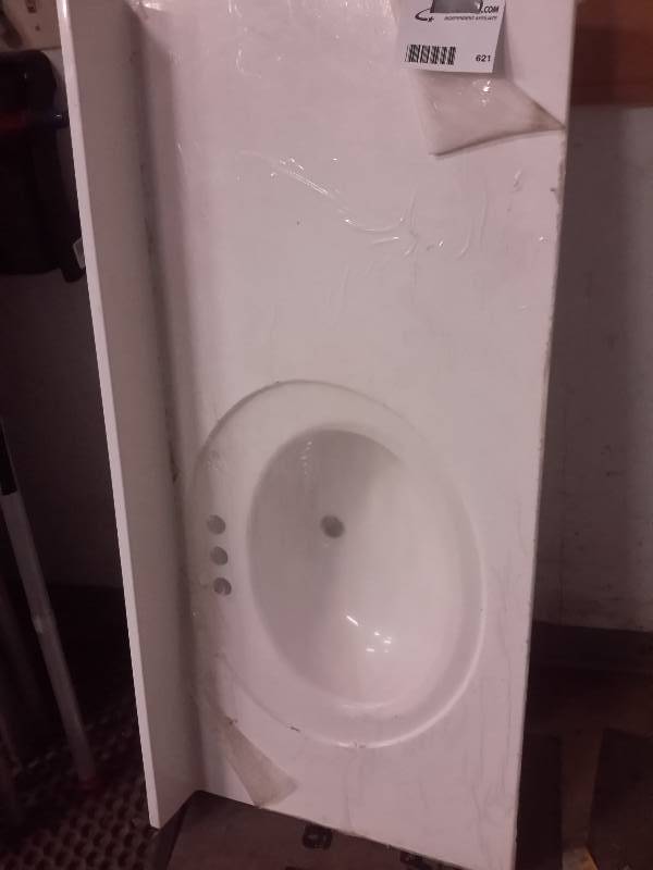 lot 621 image: Sink with Extended Top