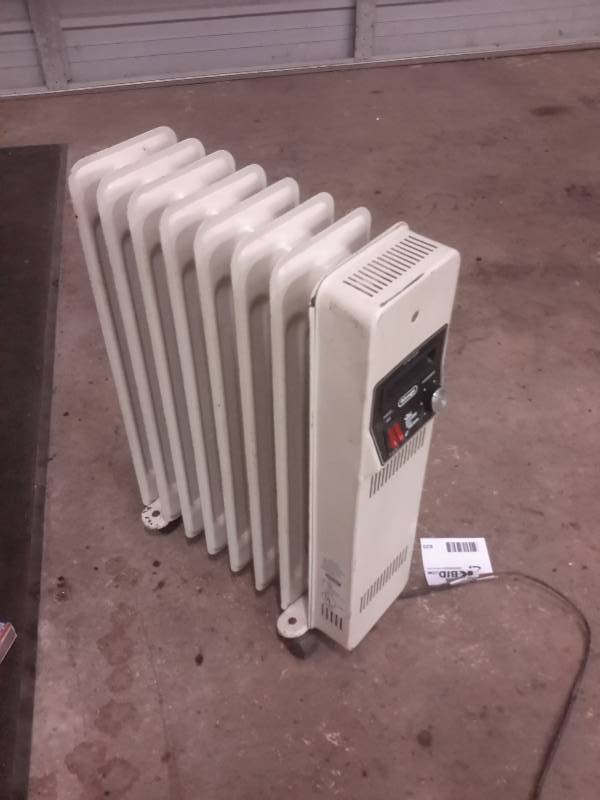 lot 625 image: Delonghi Space Heater
