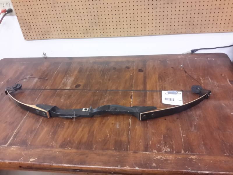lot 593 image: Jennings Compound Bow