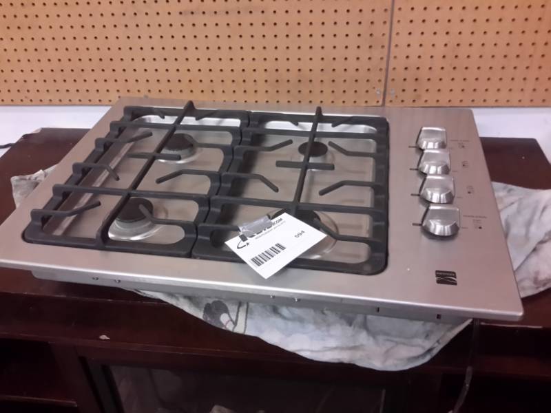 lot 594 image: Kenmore Stovetop