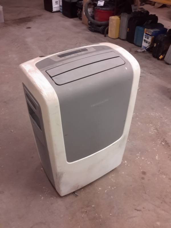 lot 597 image: Frigidaire Portable AC