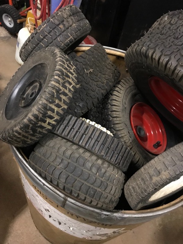 lot 634A image: Lot of Miscellaneous Lawn Mower Wheels